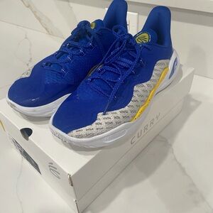 Under Armour Blue and Yellow Athletic Shoes